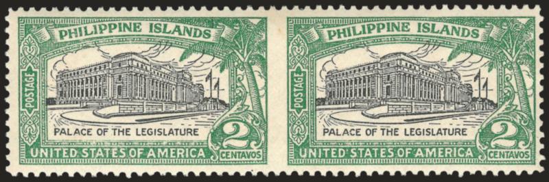 1926, 2c Green & Black, Horizontal Pair, Imperforate Between (319a).> Lightly hinged, bright colors, fresh and Very Fine, with 2002 P.F. certificate